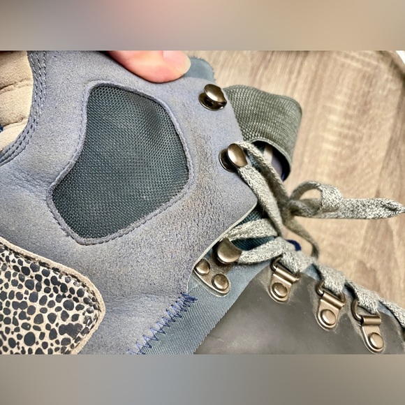 Adidas by Stella McCartney Women’s Size 8.5 Blue Eulampis Ankle Boots - Picture 11 of 11